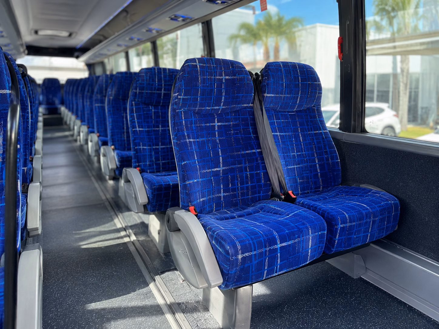 venue specific shuttle buses for berkeley hills and park weddings